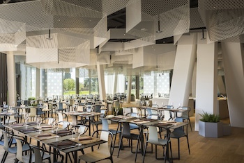 Maistra Select Family Hotel Amarin