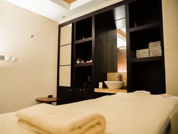 Crowne Plaza Sohar, An Ihg Hotel