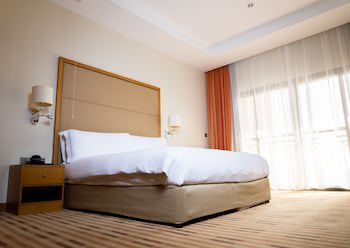 Crowne Plaza Sohar, An Ihg Hotel