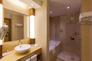 Crowne Plaza Sohar, An Ihg Hotel