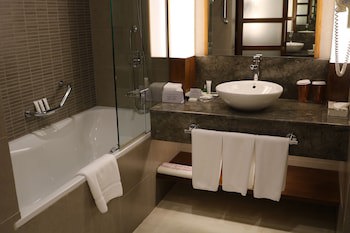 Crowne Plaza Sohar, An Ihg Hotel