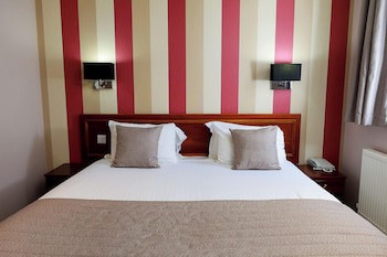 The Victoria Hotel