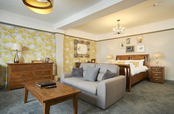 Angel Inn Hotel
