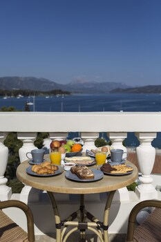 Dimitra Boutique Hotel