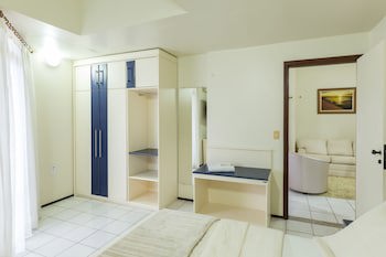 Abbeville Hotel