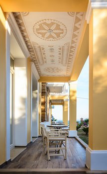 Grecian Castle Hotel