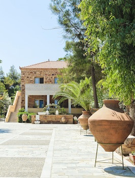 Grecian Castle Hotel