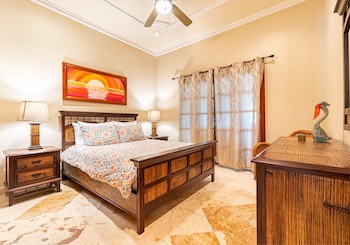 Belizean Cove Estates