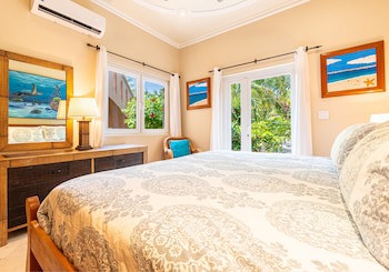 Belizean Cove Estates