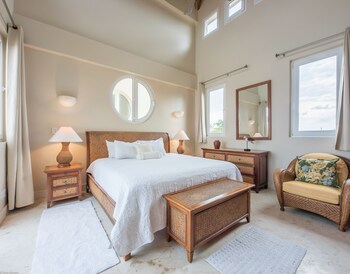 Belizean Cove Estates