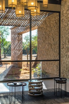 Mokuti Etosha