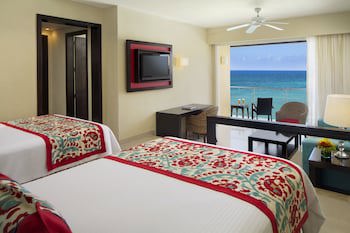 Dreams Jade Resort & Spa - All Inclusive