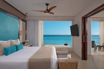Dreams Jade Resort & Spa - All Inclusive