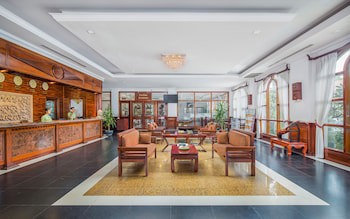 Angkor Holiday Hotel