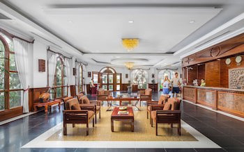 Angkor Holiday Hotel