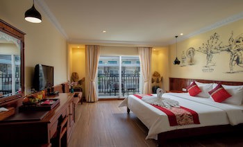 Angkor Holiday Hotel