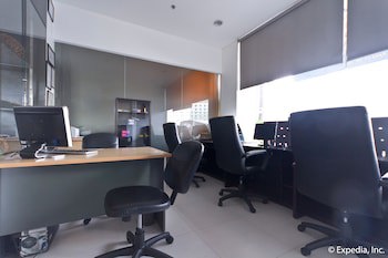 Alpa City Suites