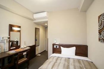 Hotel Route Inn Kanda Ekimae