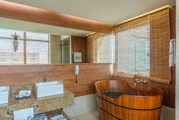 Ritz Lagoa Da Anta