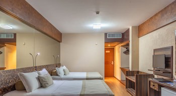 Ritz Lagoa Da Anta