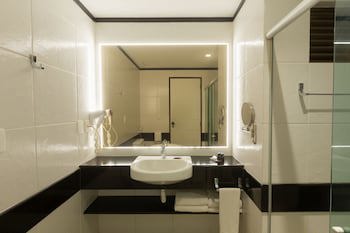 Ritz Lagoa Da Anta