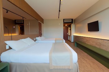Ritz Lagoa Da Anta