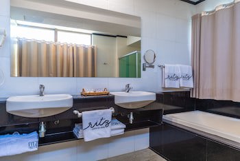 Ritz Lagoa Da Anta