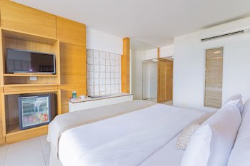 Ritz Lagoa Da Anta