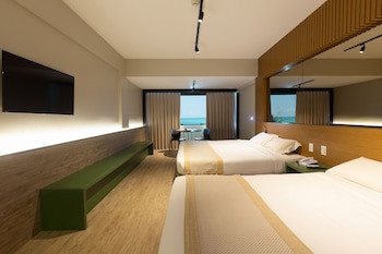 Ritz Lagoa Da Anta