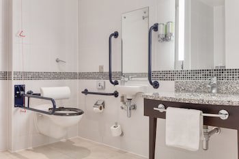 Hampton By Hilton Corby/Kettering