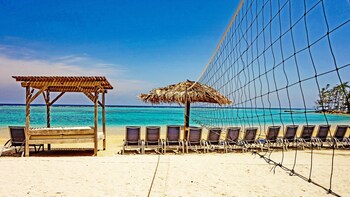 Fantasy Island Beach Resort, Dive And Marina All Inclusive