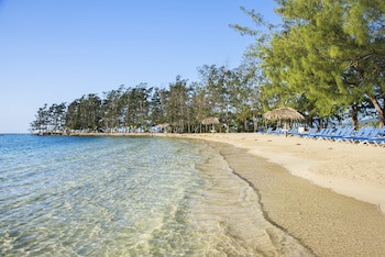 Fantasy Island Beach Resort, Dive And Marina All Inclusive