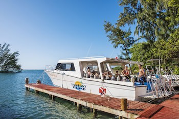 Fantasy Island Beach Resort, Dive And Marina All Inclusive
