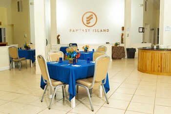 Fantasy Island Beach Resort, Dive And Marina All Inclusive
