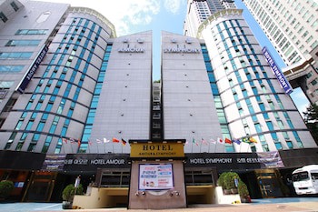 Amour Hotel