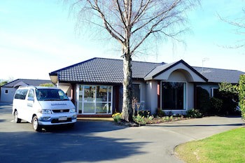 Airport Birches Motel
