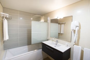 Antillia Hotel