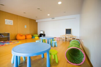 Antillia Hotel