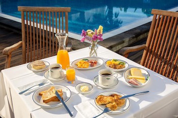 Antillia Hotel