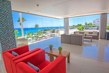 Silver Sands Beach Hotel fotoğrafı