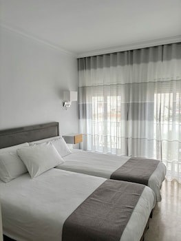 Abril Nerja