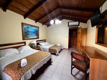 Hotel Amapola Resort