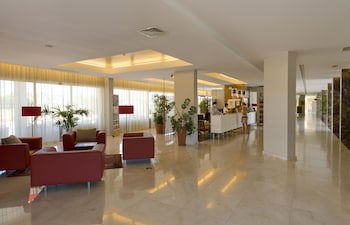 Alfagar Aparthotel