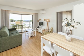 Alfagar Aparthotel