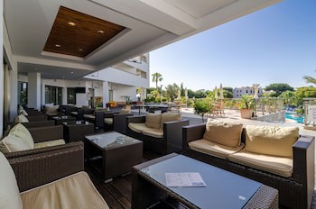 Alfagar Aparthotel