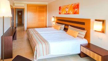 Alfagar Aparthotel