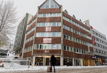 Enter City Apartment Hotel