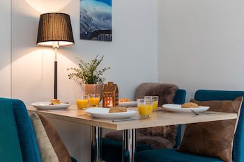 Enter City Apartment Hotel