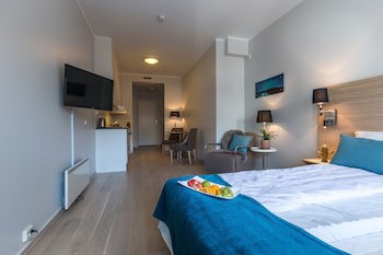 Enter City Apartment Hotel