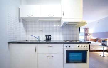 Enter City Apartment Hotel